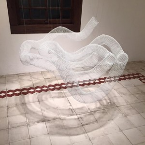 “Untitled III”, 2015, Series: Untitled, Metal wire knitted by hand with loom, Variable Dimensions, 110 x 110 x 80 cm.
