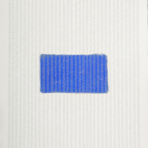 “Proceso VI”, 2013, Serie: Procesos, Grapas sobre papel de algodón, 57 x 76 cm.