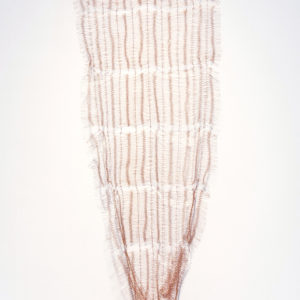 “Intervalos I”, 2015, Hand-knitted copper wire, 217 x 57 cm